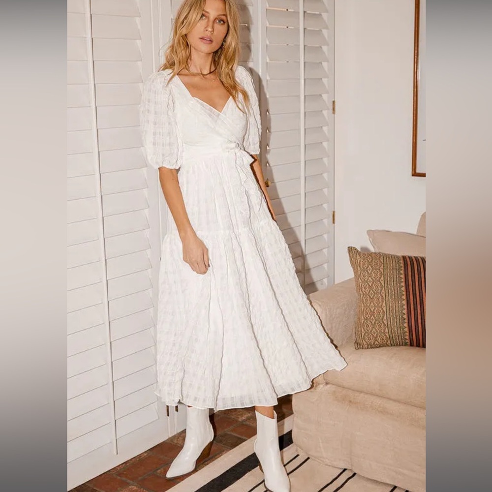 Hello Sweetheart White Puff Sleeve Tiered Midi Dress - Medium